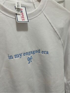 NWT Engaged Sweatshirt Bride-to-be Bridal Shower Engagement Party Size Small